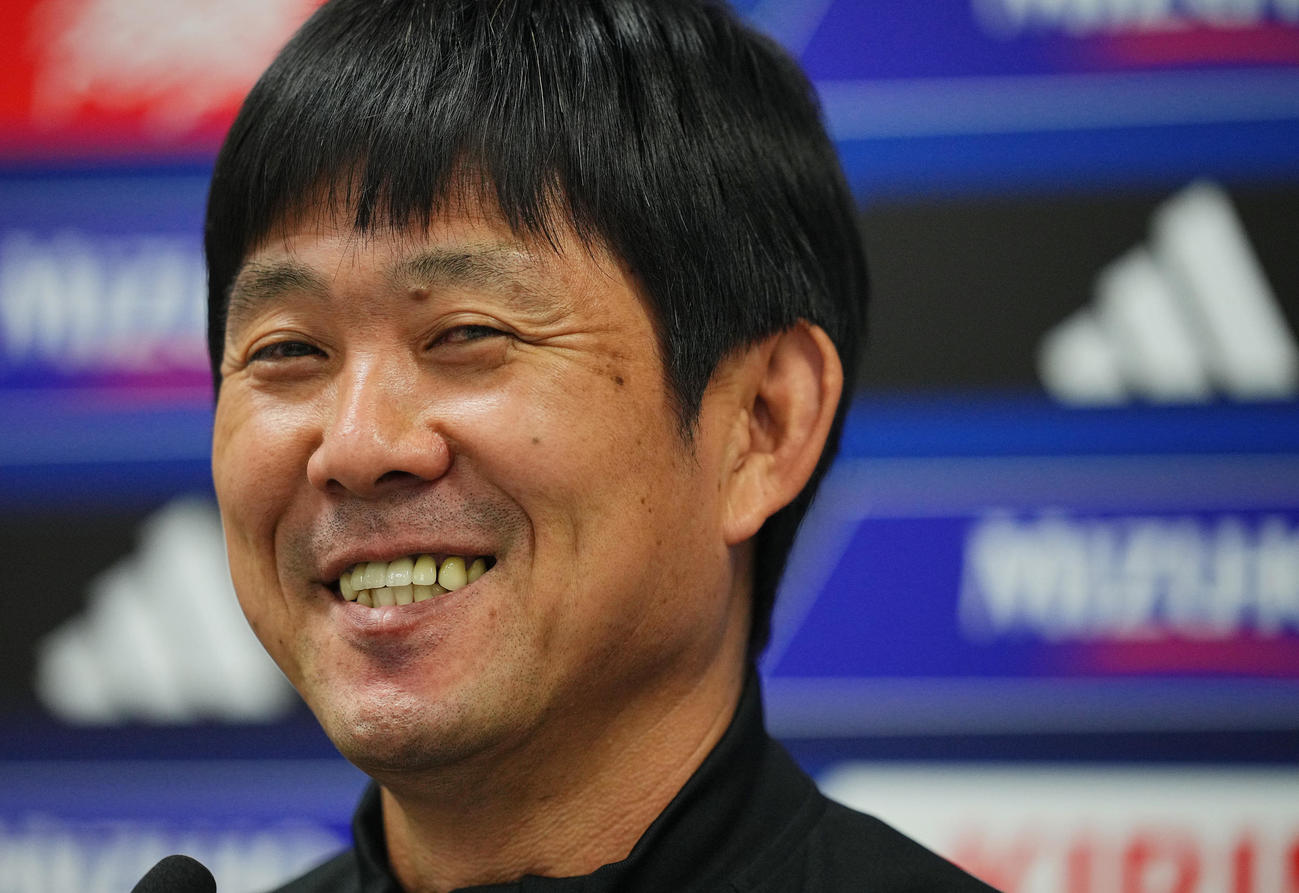 前日会見で笑顔を見せる日本代表森保監督（撮影・垰建太）