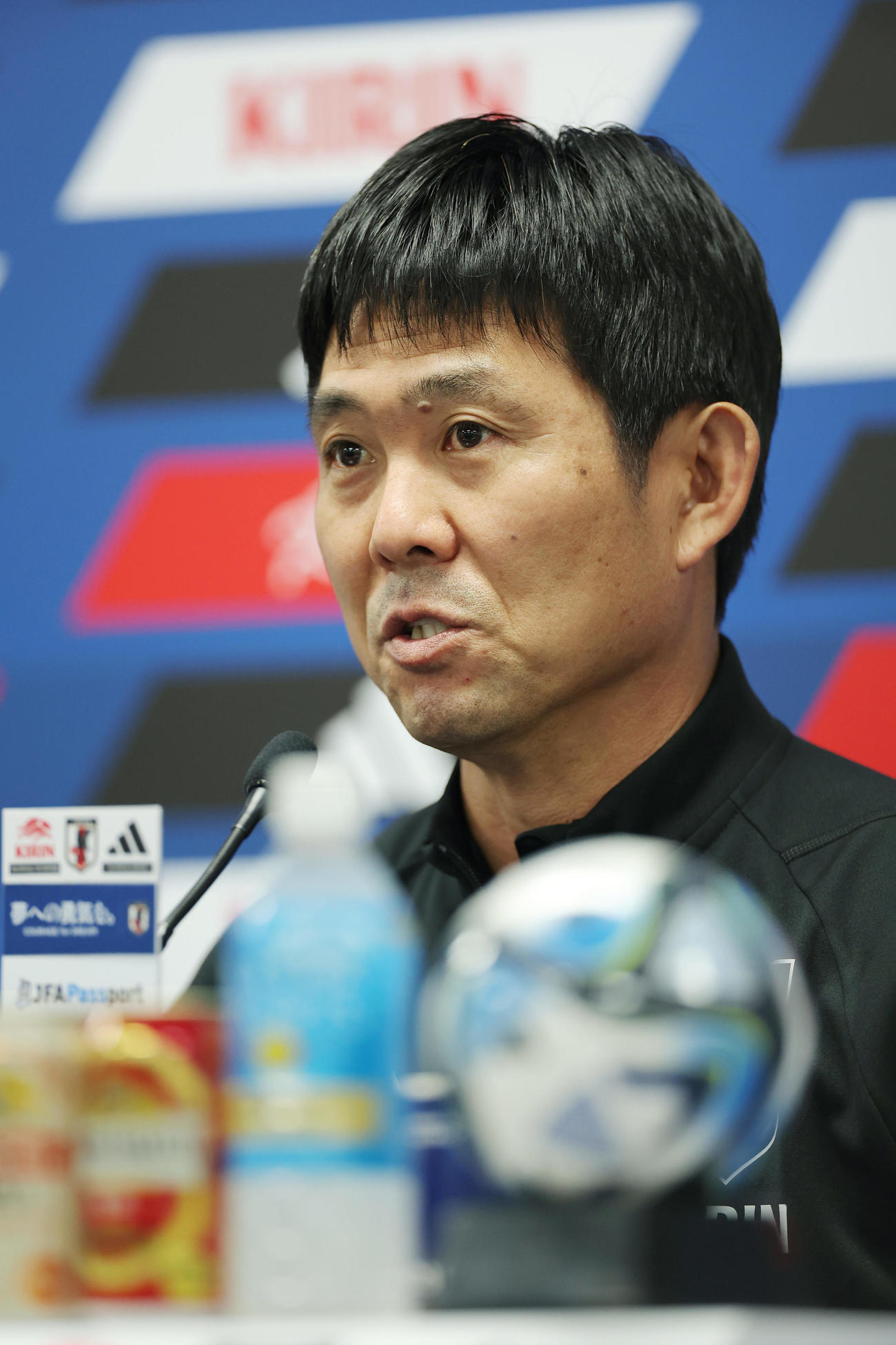 ミャンマー戦の前日会見に臨む森保監督（撮影・前田充）