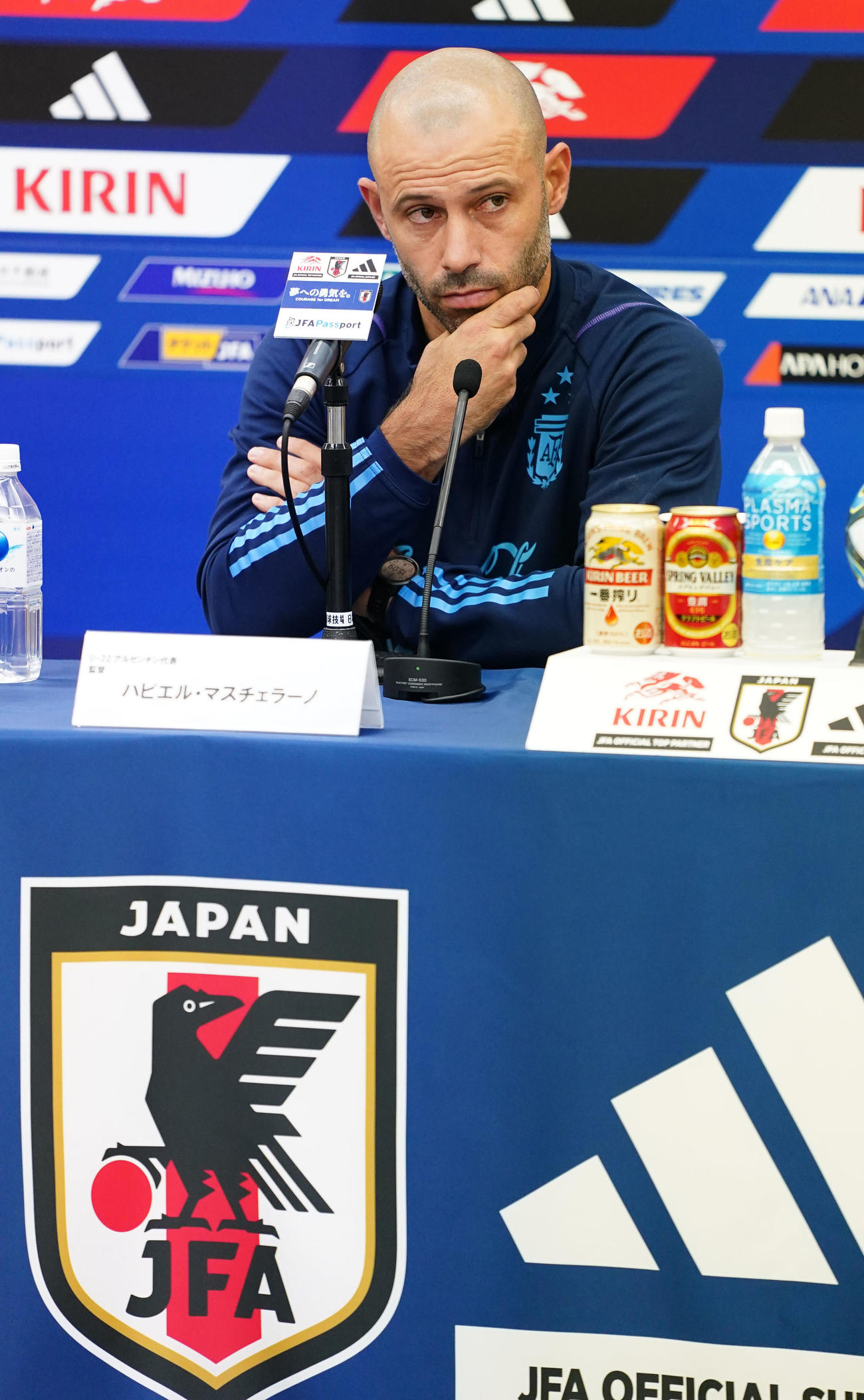 日本戦に向け意気込みを語ったU22アルゼンチン代表マスチェラーノ監督（撮影・横山健太）