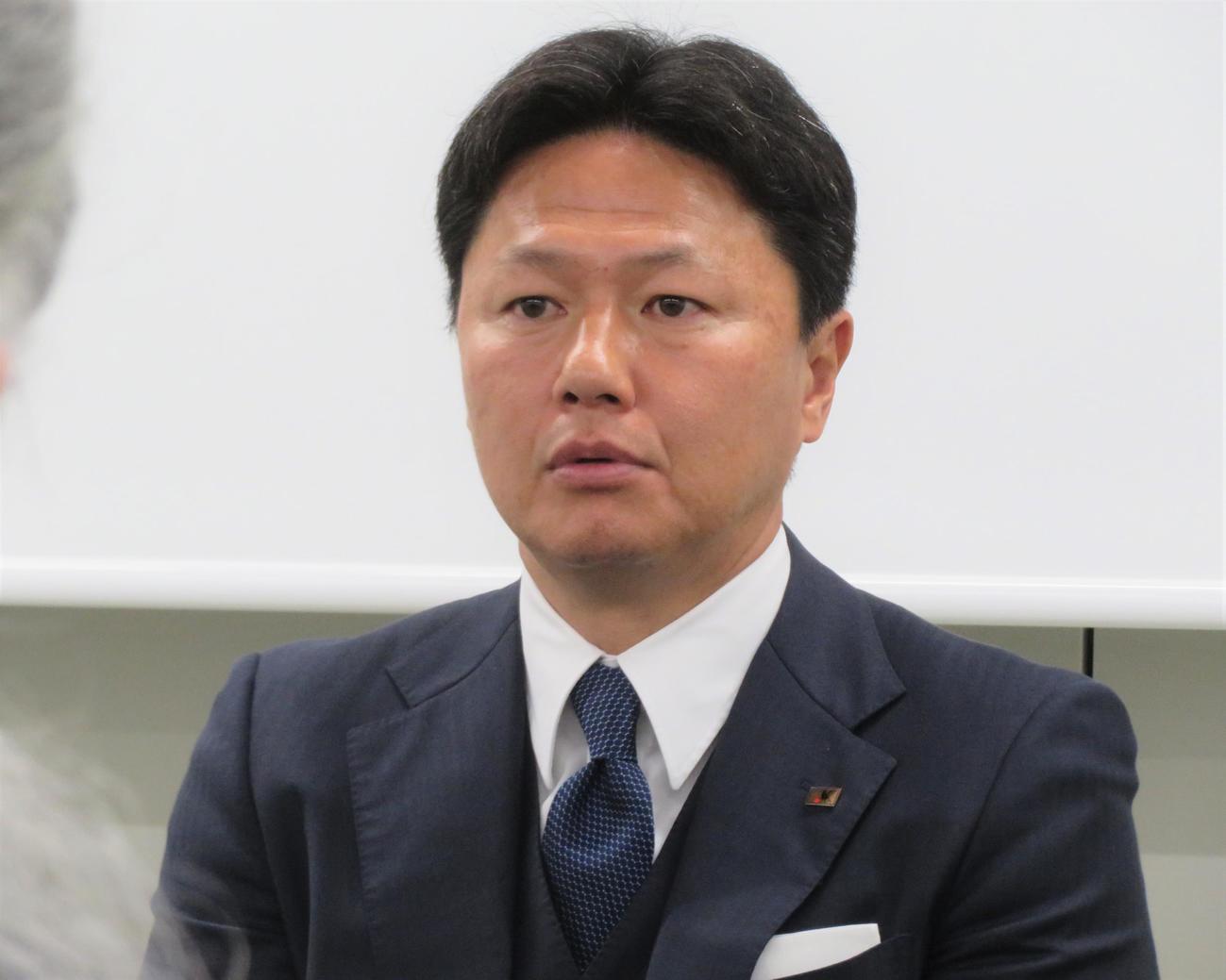 2024年年間予定の発表に伴う取材に応じたU－22日本代表大岩剛監督（撮影・佐藤成）