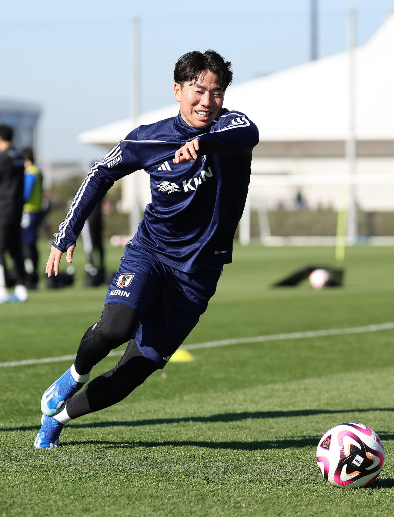 別メニューで調整する浅野（撮影・足立雅史）