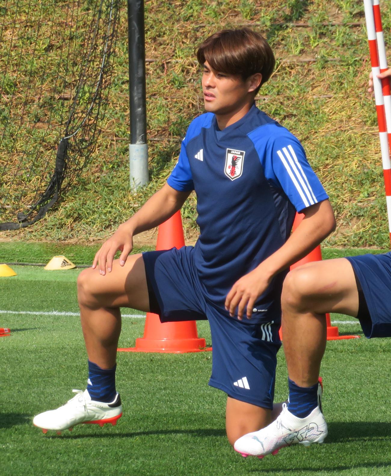 アジア杯カタール大会に臨む日本代表MF佐野海舟（撮影・佐藤成）