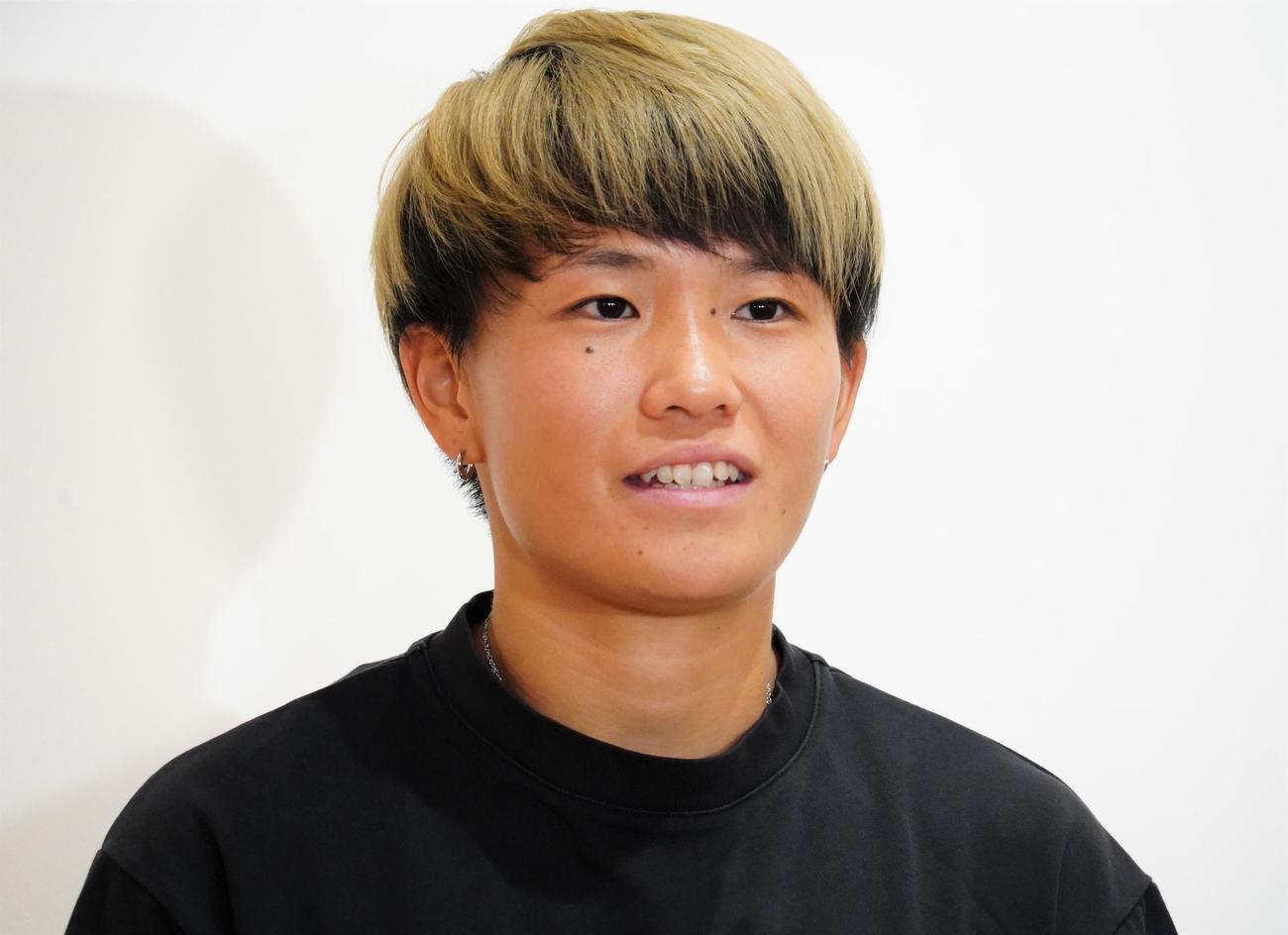 パリ五輪アジア最終予選北朝鮮戦から一夜明けて取材に応じたサッカー女子日本代表DF南萌華（撮影・佐藤成）