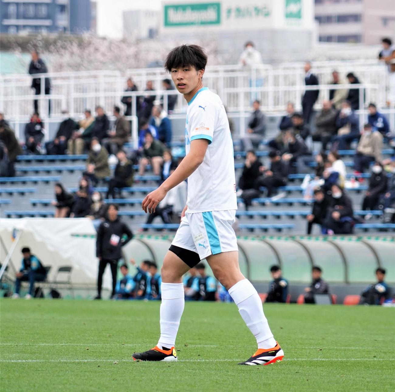 JR東日本カップ2024　第98回関東大学サッカーリーグ戦1部の関東学院大－筑波大戦で先制点を決めた筑波大FW内野航太郎（撮影・佐藤成）