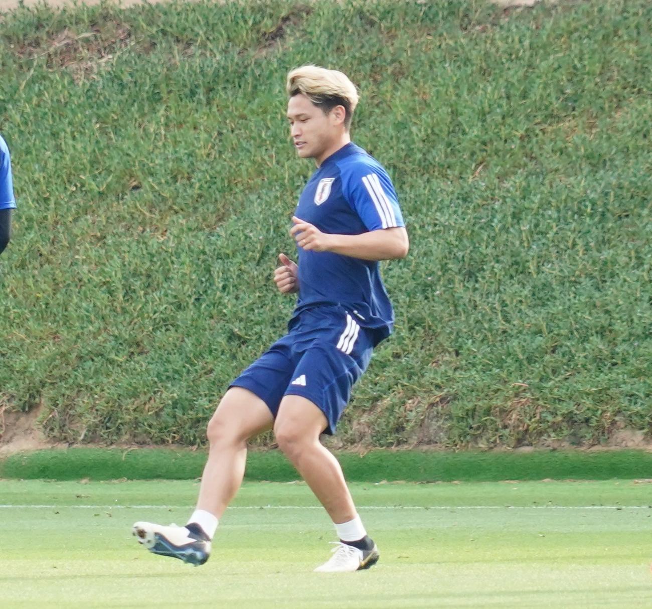U－23アジア杯カタール大会の1次リーグ初戦のU－23中国代表戦に向けて調整するU－23日本代表MF松木玖生（撮影・佐藤成）