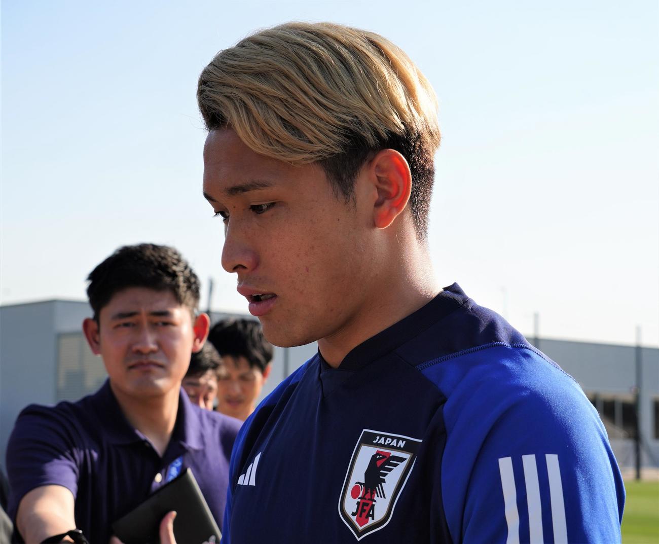 U－23アジア杯カタール大会の1次リーグ第2戦のU－23UAE代表戦に向けて取材に応じるU－23日本代表MF松木玖生（撮影・佐藤成）