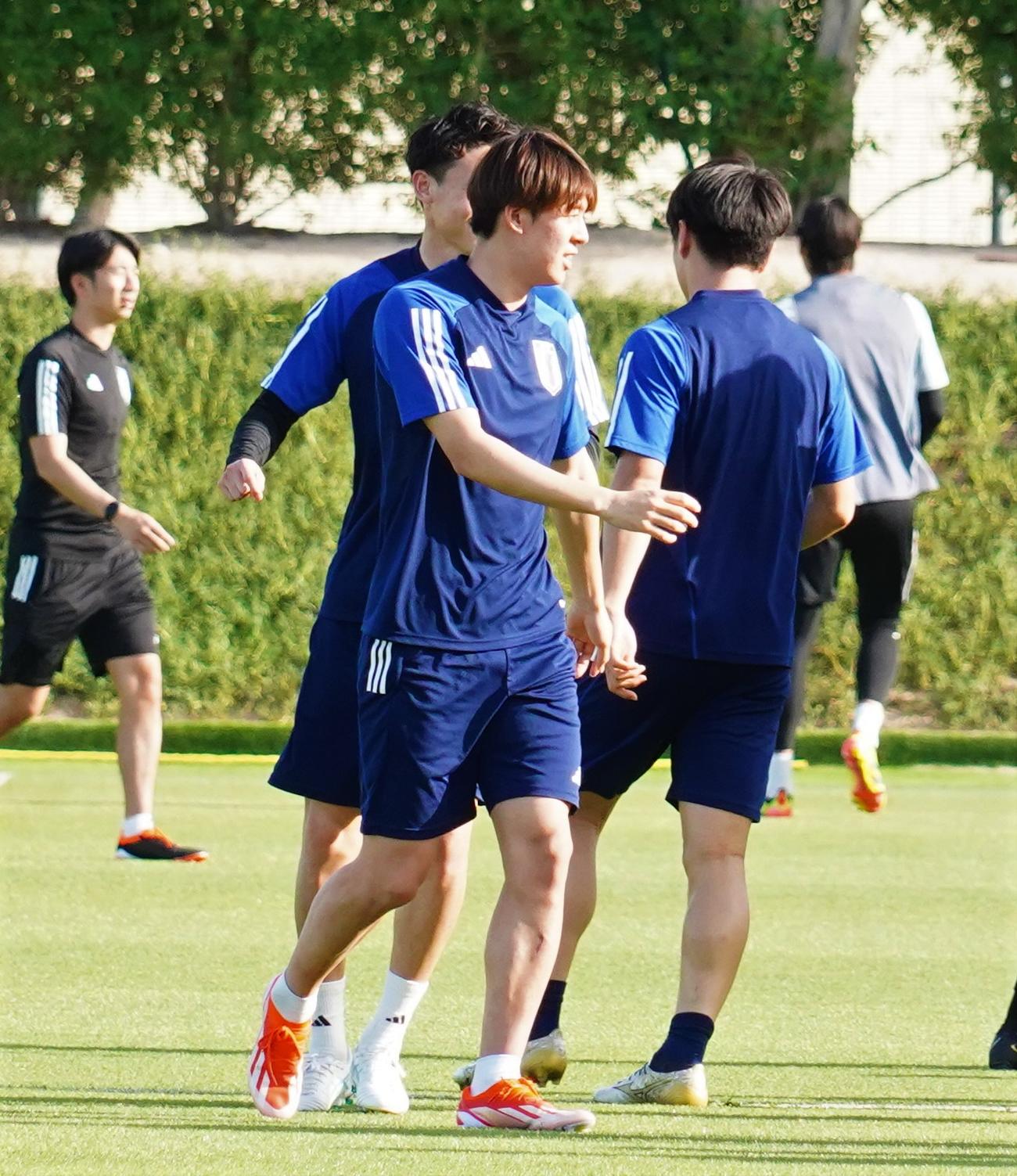 U－23アジア杯カタール大会準々決勝カタール戦に向けて調整するU－23日本代表MF山本理仁（撮影・佐藤成）