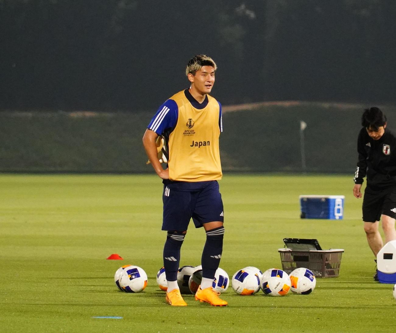 U－23アジア杯カタール大会準決勝イラク戦に向けて調整するU－23日本代表DF西尾隆矢（撮影・佐藤成）