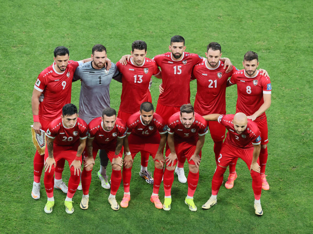 日本対シリア　シリア代表の集合写真（撮影・加藤哉）