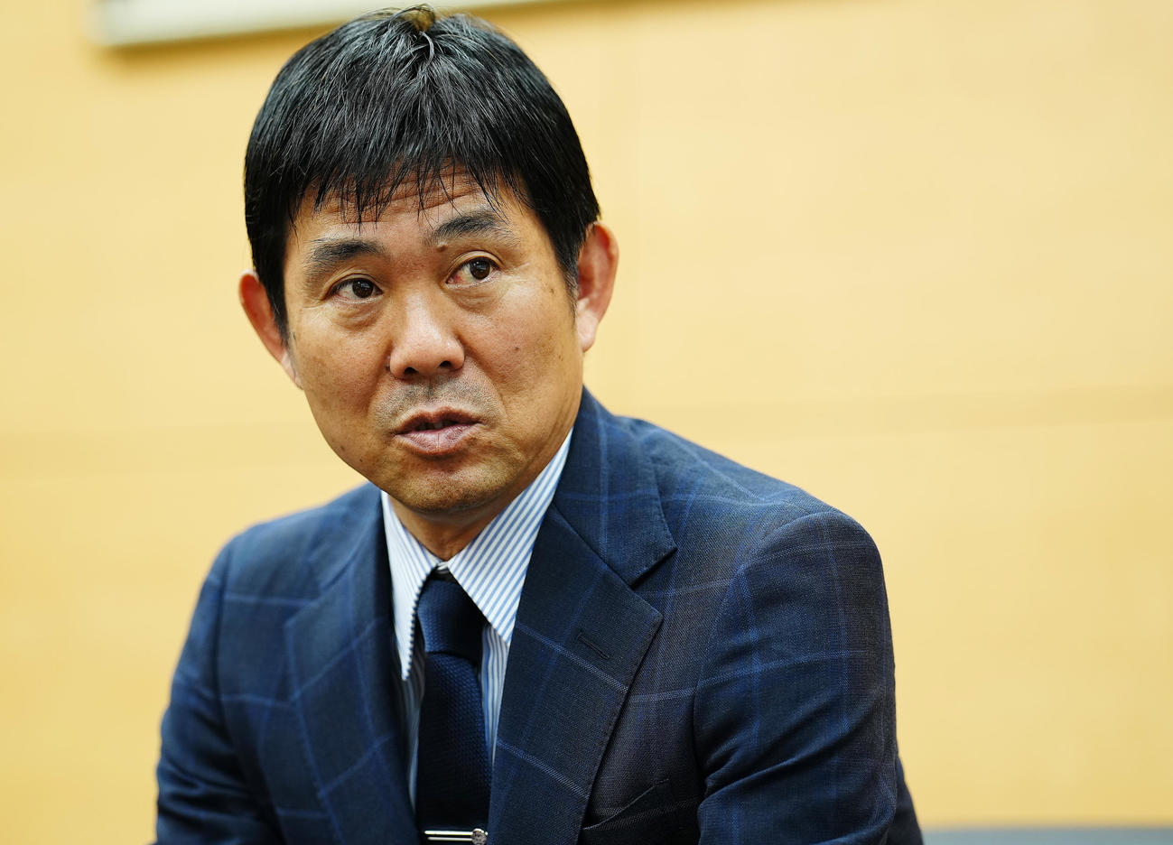 対談に臨むサッカー日本代表森保監督（撮影・垰建太）