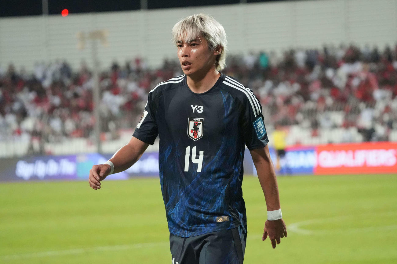日本対バーレーン　引き締まった表情の伊東純也（撮影・パオロ　ヌッチ）