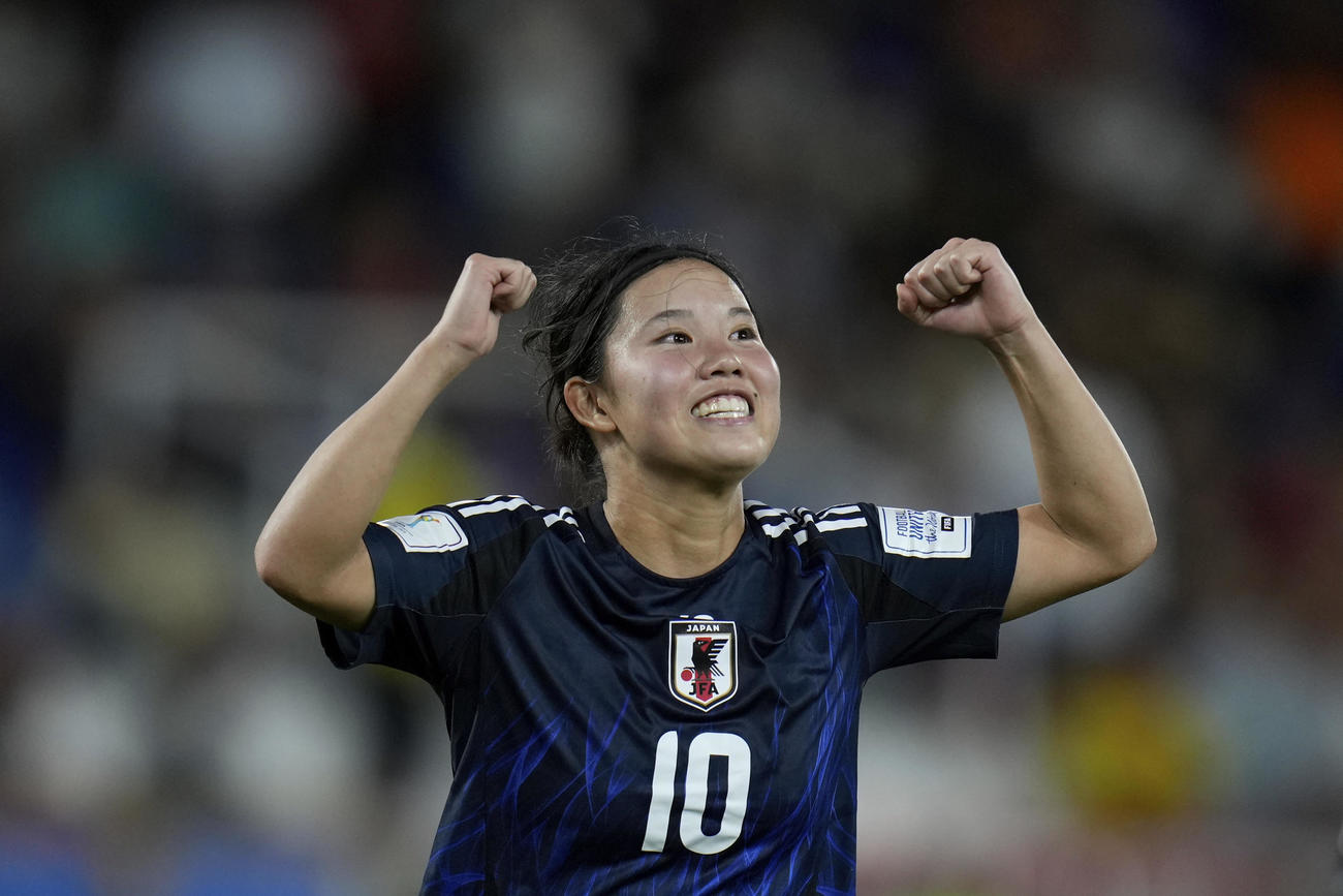 U－20女子ワールドカップ準決勝オランダ戦で、チーム2点目を決めて喜ぶFW松窪真心（AP）