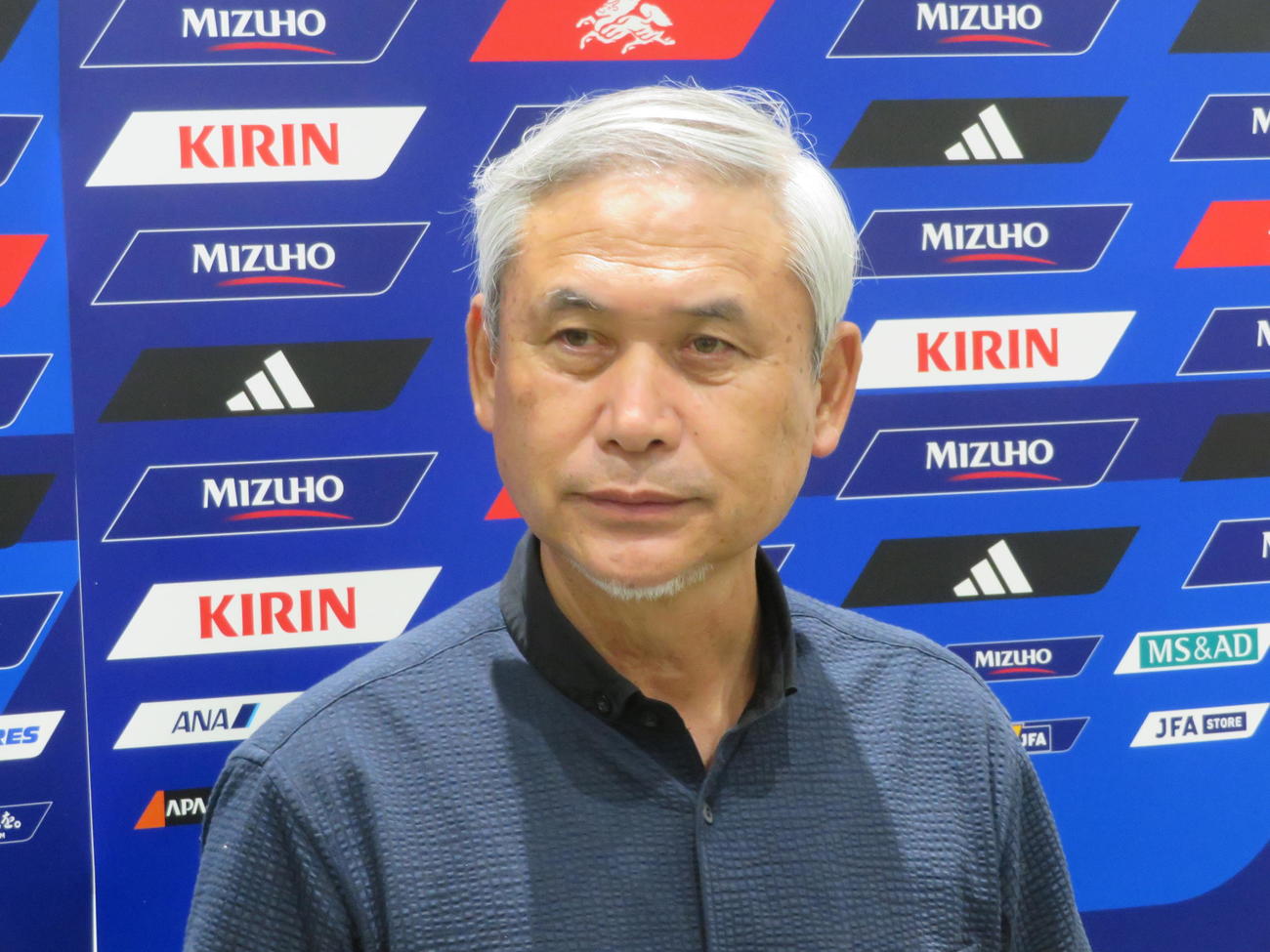 10月26日の女子韓国代表戦で女子日本代表なでしこジャパンの監督代表を務める佐々木則夫女子委員長（撮影・佐藤成）