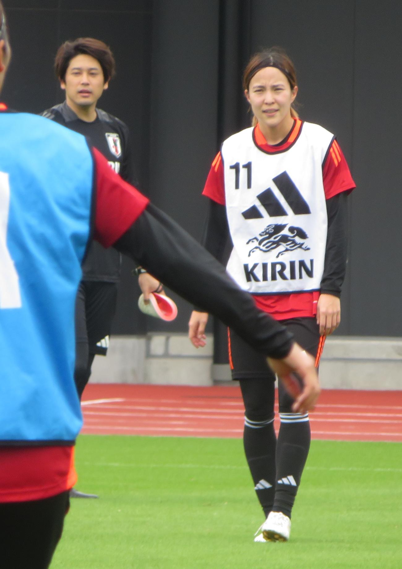 女子韓国代表戦に向けて活動する女子日本代表なでしこジャパンDF北川ひかる（撮影・佐藤成）