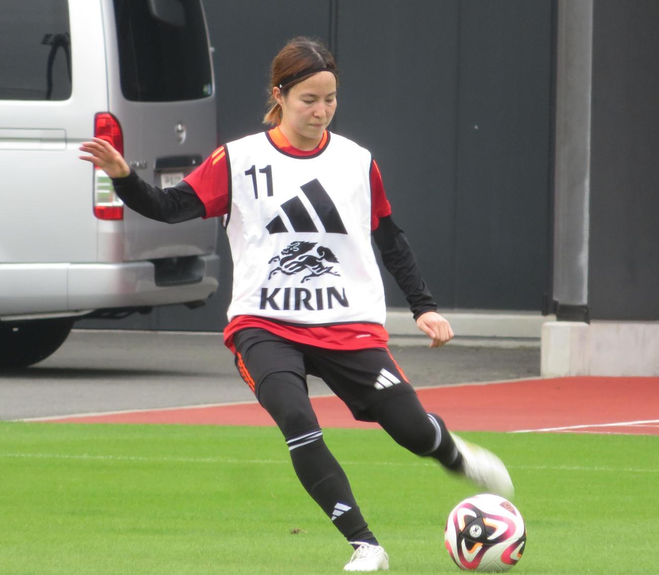 女子韓国代表戦に向けて活動する女子日本代表なでしこジャパンDF北川ひかる（撮影・佐藤成）