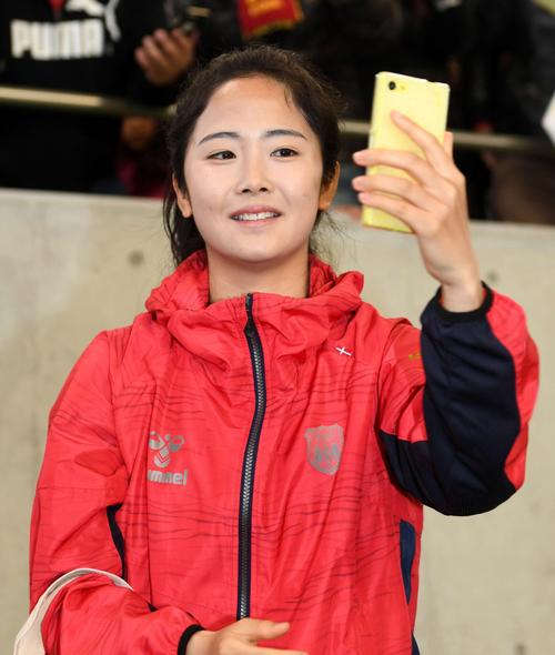 韓国】「女神降臨」元INAC神戸MFイ・ミナ来日、リラックスして最終調整
