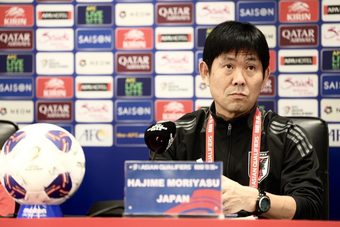 26年W杯アジア最終予選第6戦中国戦の前日会見に臨む日本代表森保監督（撮影・河田真司）