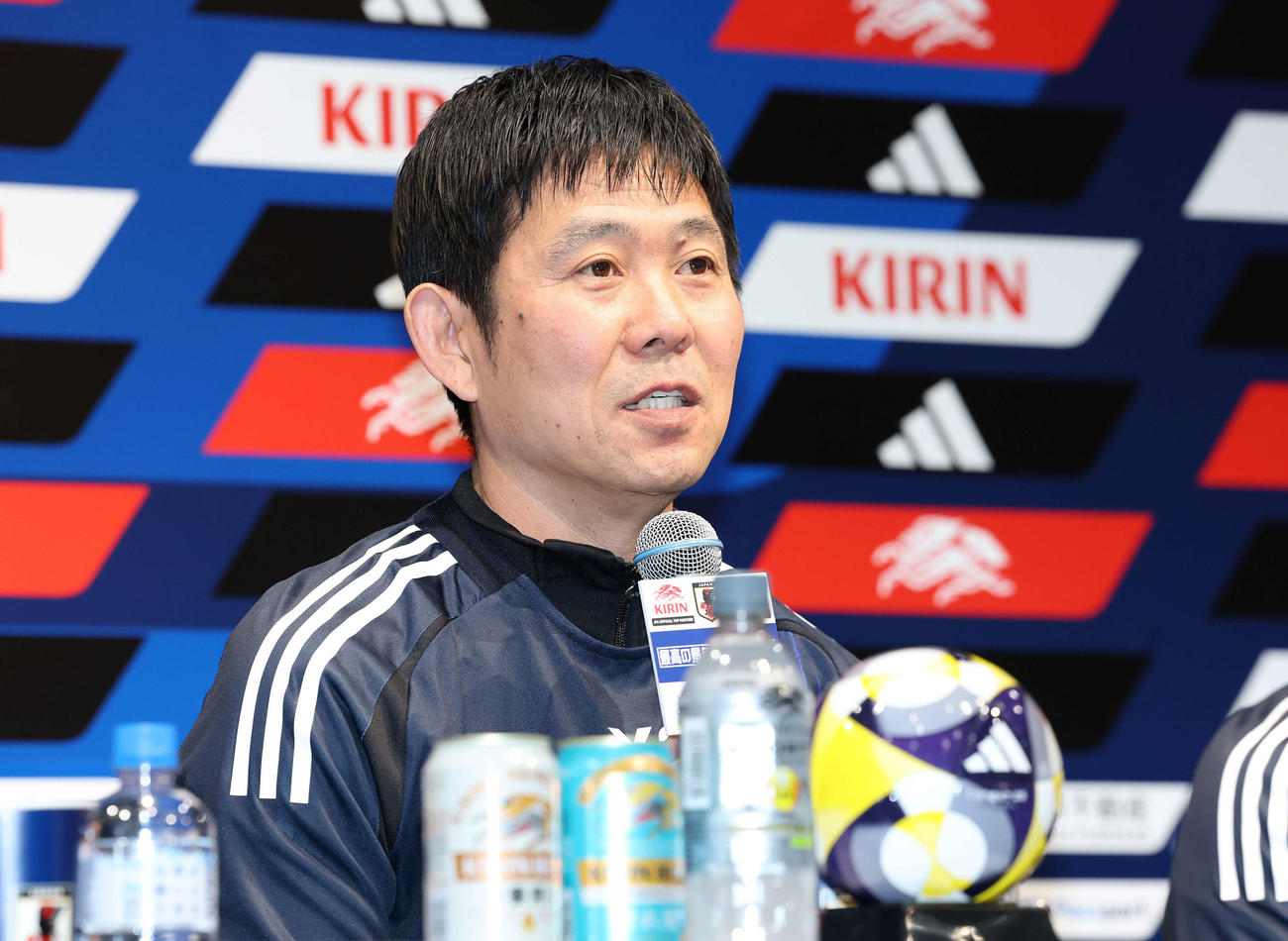 会見に臨むサッカー日本代表の森保監督（撮影・鈴木正人）　