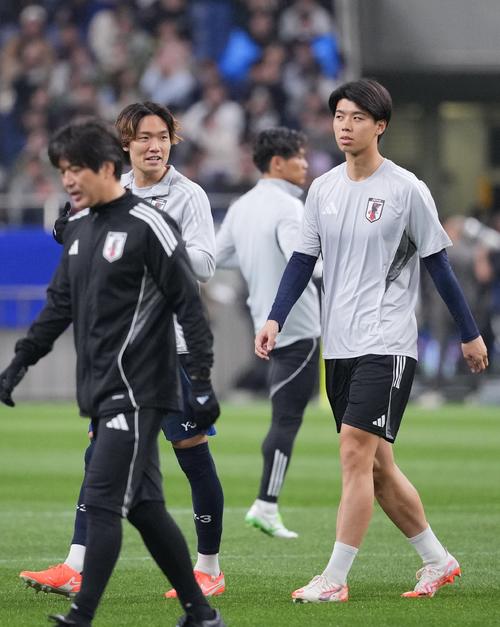 日本代表】190、192、188、188cm「高さ世界基準」20歳DF高井幸大A