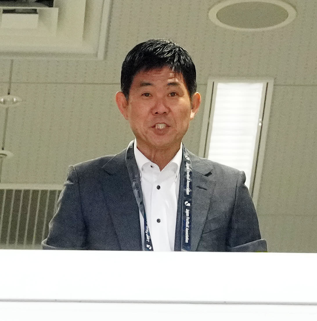 町田－浦和戦を視察する森保監督（撮影・江口和貴）