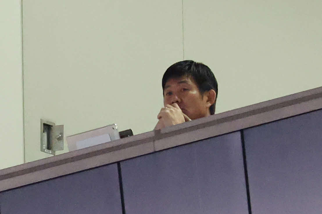 町田対湘南　視察する日本代表森保監督（撮影・宮地輝）