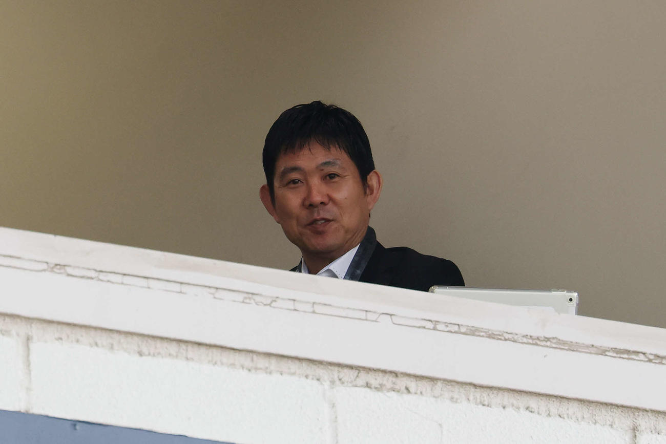 柏対新潟　視察に訪れた日本代表森保監督（撮影・宮地輝）
