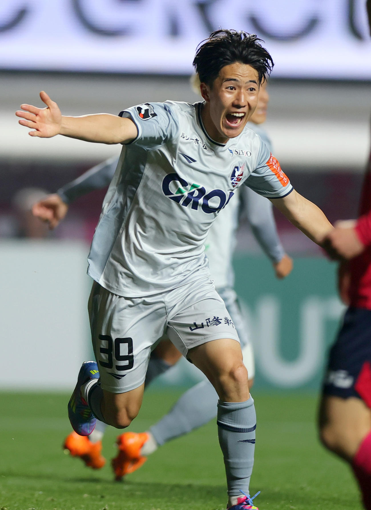日本代表に初選出された岡山のMF佐藤龍之介＝25年4月