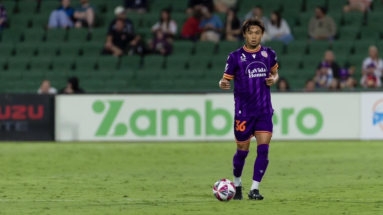 オーストラリア1部、Aリーグのパース・グローリーFCに所属するDF岡本拓也（本人提供）