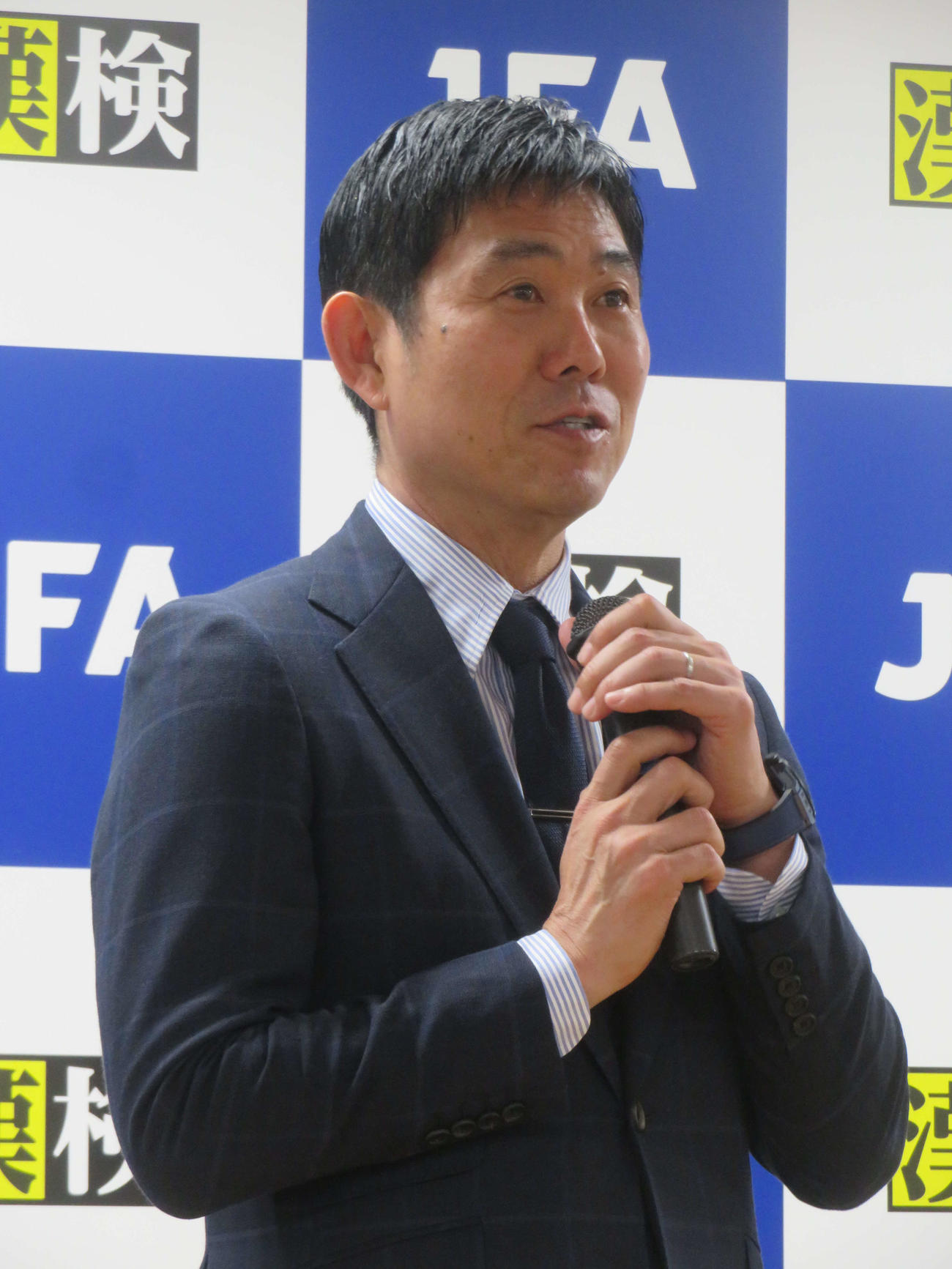 漢字ミュージアムで行われた日本サッカー協会（JFA）と日本漢字能力検定協会による「全力蹴球プロジェクト」発表会に出席した日本代表森保一監督（撮影・佐藤成）