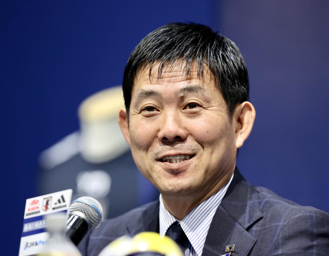 会見に臨む日本代表森保監督（撮影・河田真司）