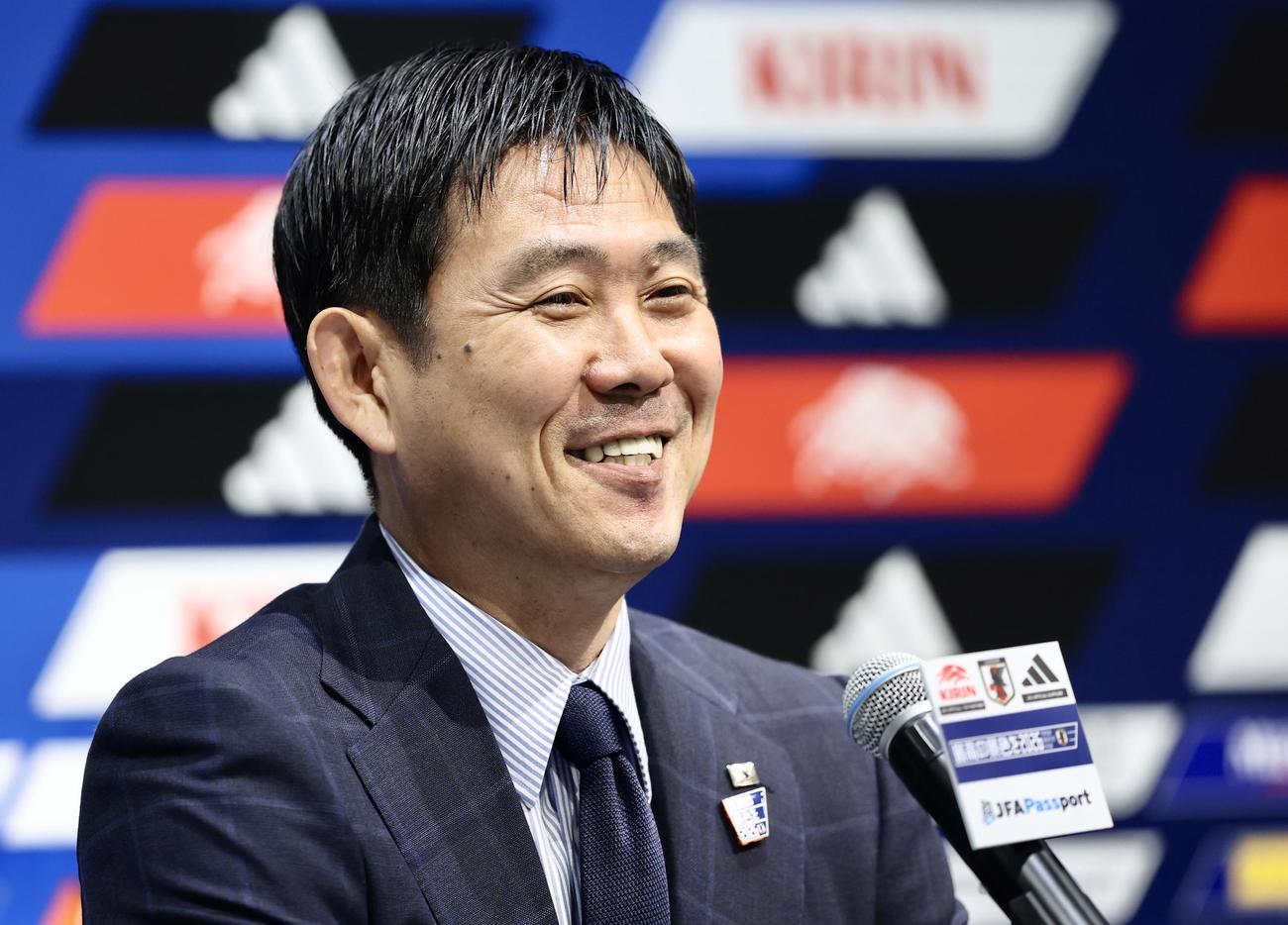 会見に臨む日本代表森保監督（撮影・河田真司）