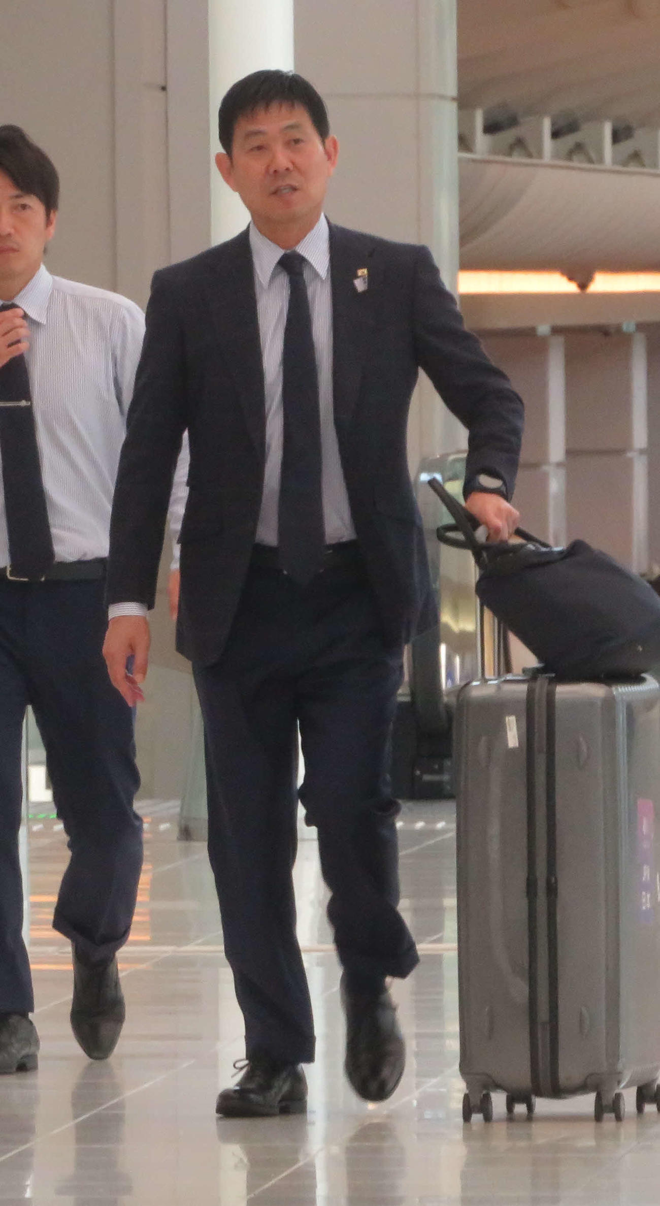 東アジアE－1選手権に向けて韓国へ出発する日本代表森保一監督（撮影・佐藤成）