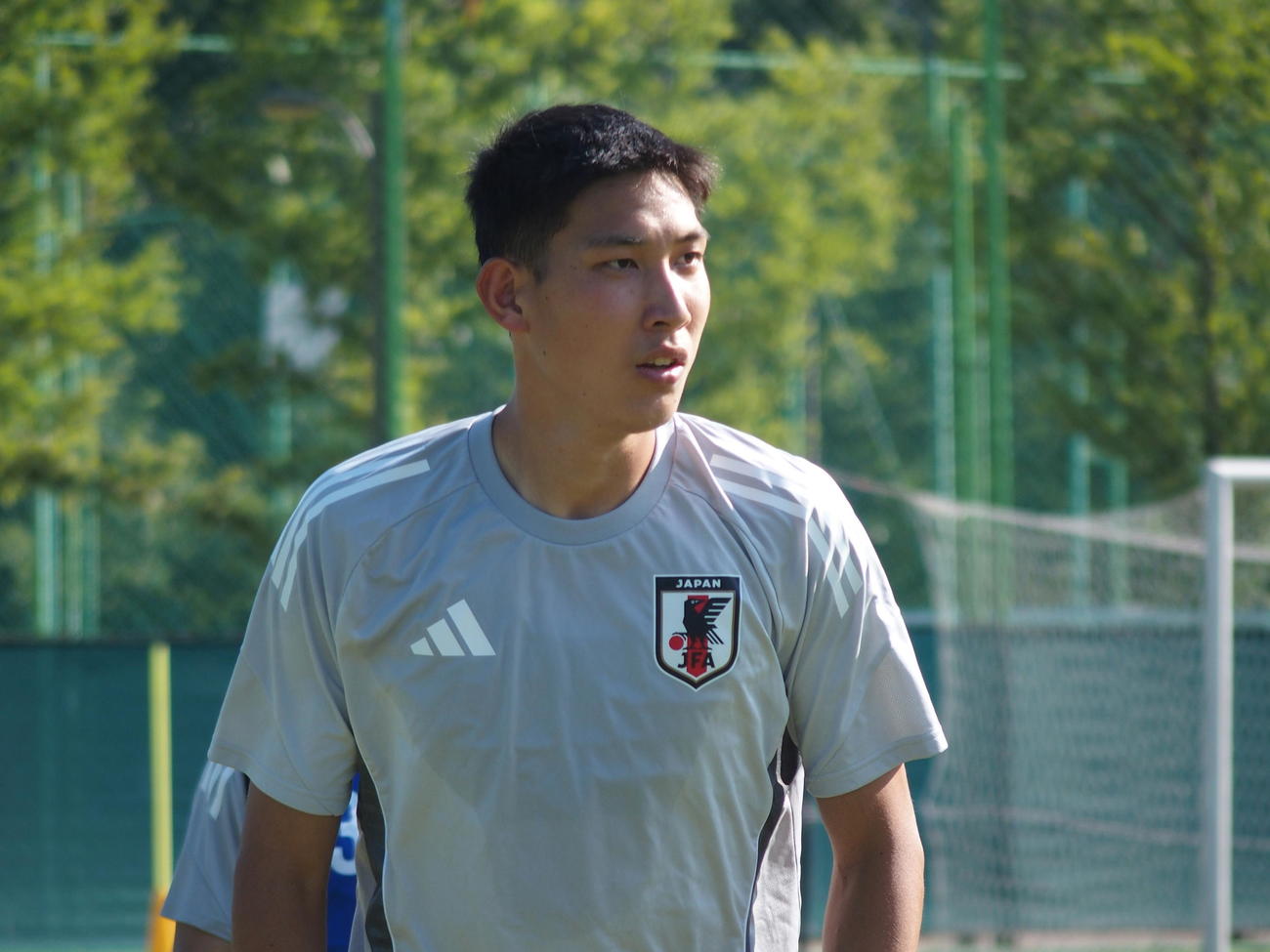 初練習した日本代表FW原（撮影・永田淳）