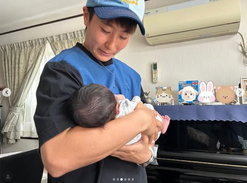鮫島彩さんのインスタグラムから