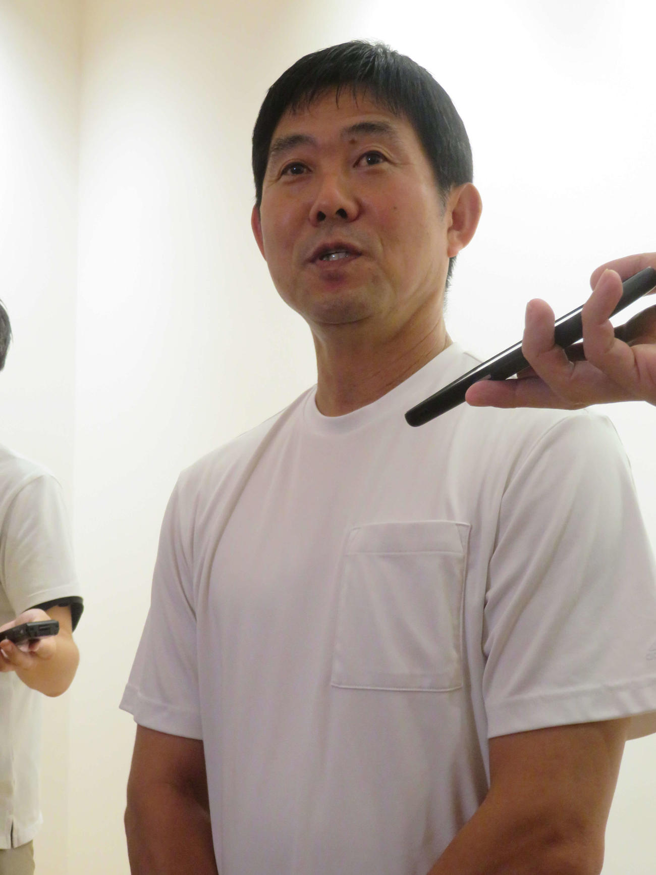 米国遠征とW杯北中米大会のキャンプ候補地視察から帰国した日本代表森保一監督（撮影・佐藤成）