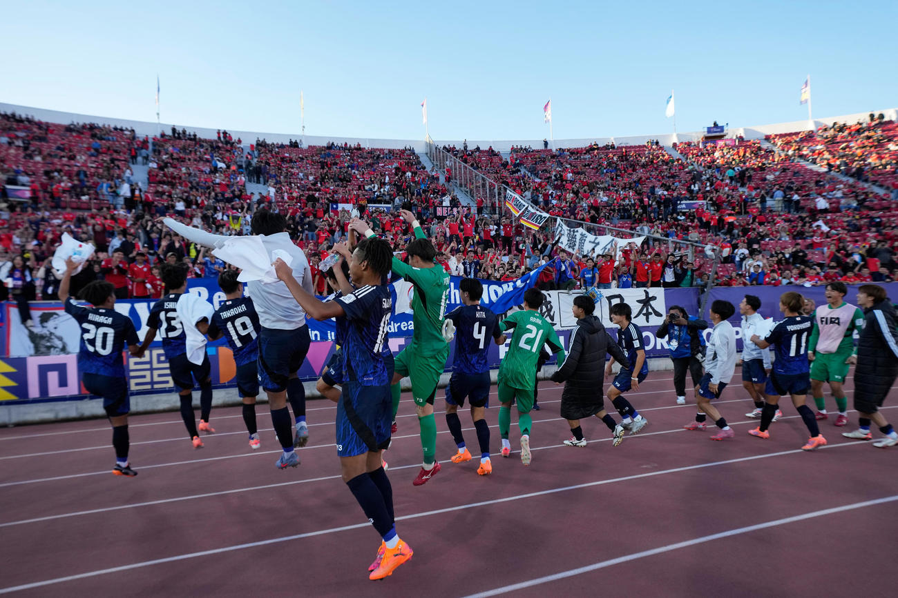 U20W杯、日本－エジプト　勝利を喜ぶ日本の選手たち（AP）