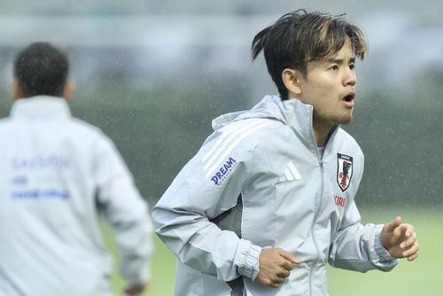 日本代表】久保建英合流「日本がいいチームだと覚えて帰って」6年ぶり