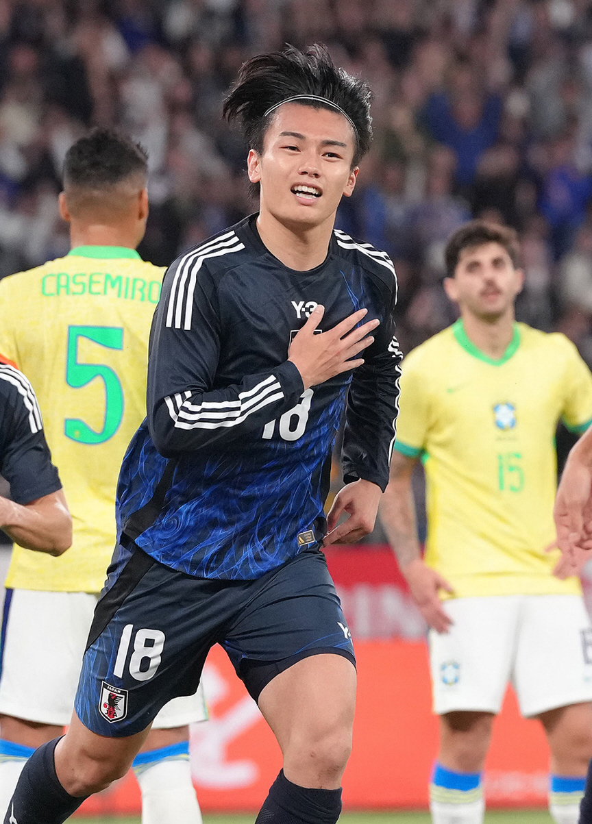 日本対ブラジル　後半、ゴールを決め、駆け出す上田（撮影・足立雅史）＝25年10月14日