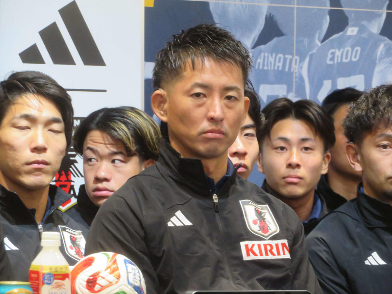 東京2025デフリンピックに出場するデフサッカー日本代表団の壮行会に出席した男子日本代表の松元卓巳主将（撮影・佐藤成）