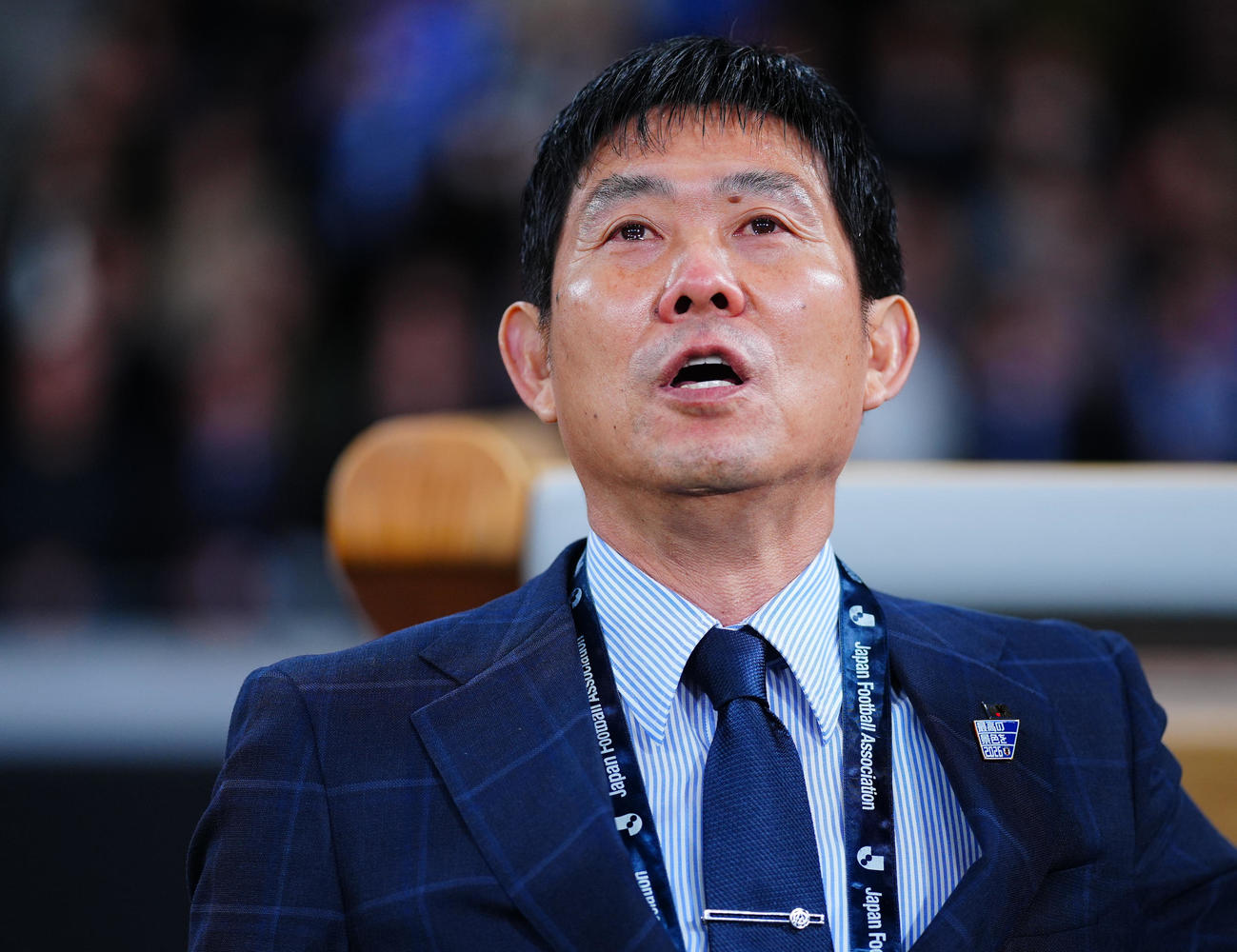 日本対ボリビア　試合前、君が代を歌う森保監督（撮影・垰建太）