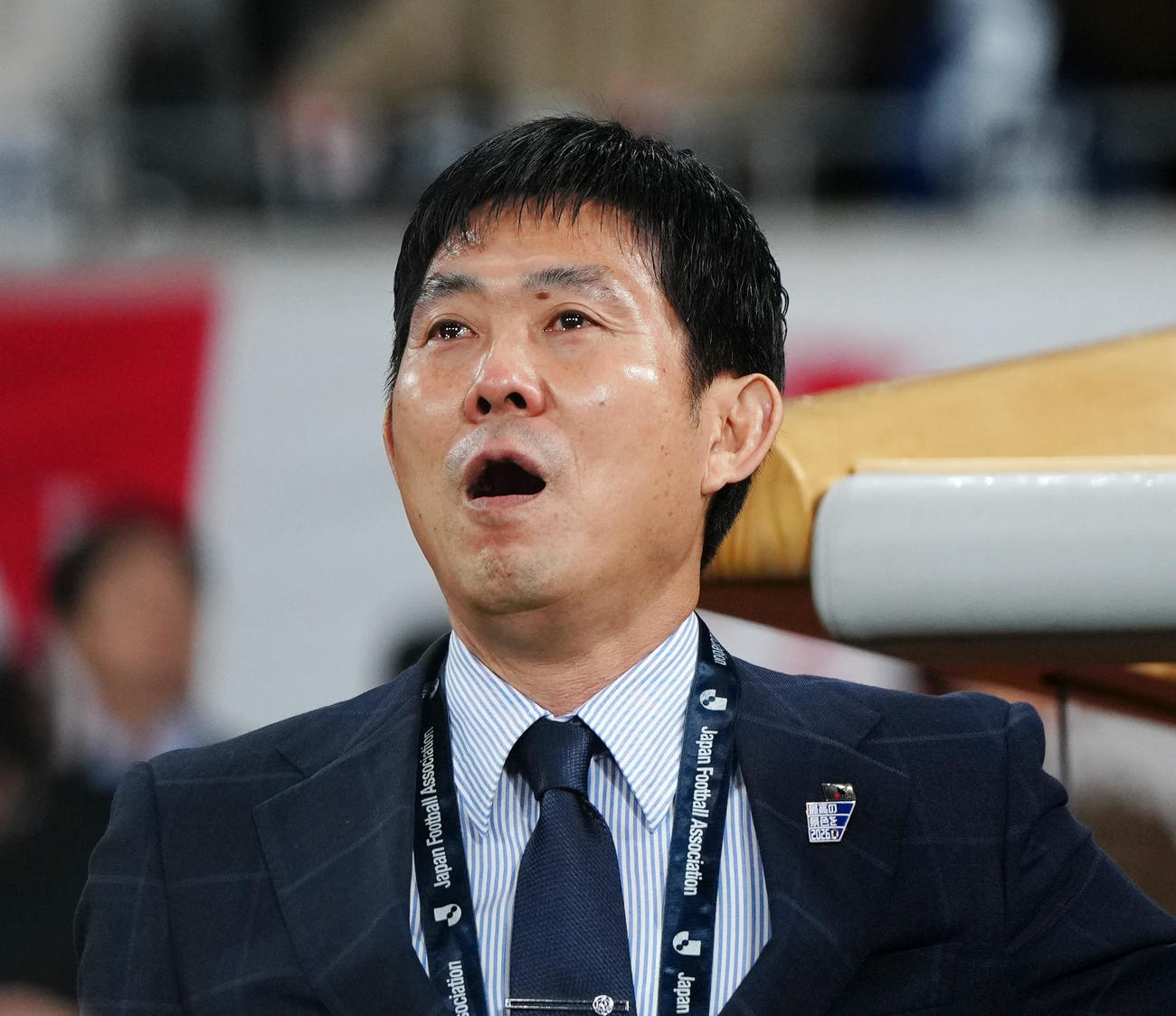 日本対ボリビア　目に涙をため、君が代を歌う森保監督（撮影・江口和貴）