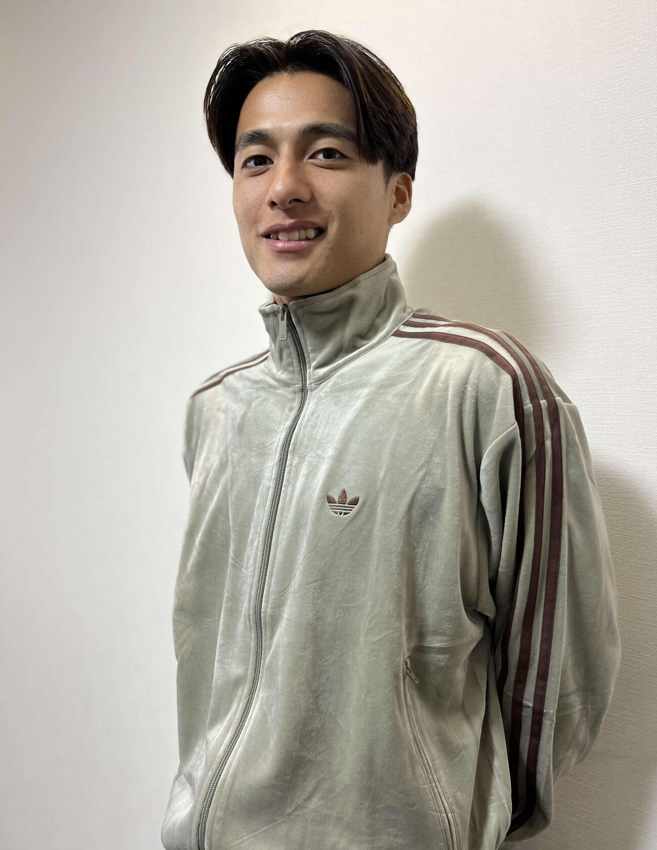 日刊スポーツの単独インタビューに応じたオランダ1部NECナイメヘンに所属するMF佐野航大（撮影・佐藤成）