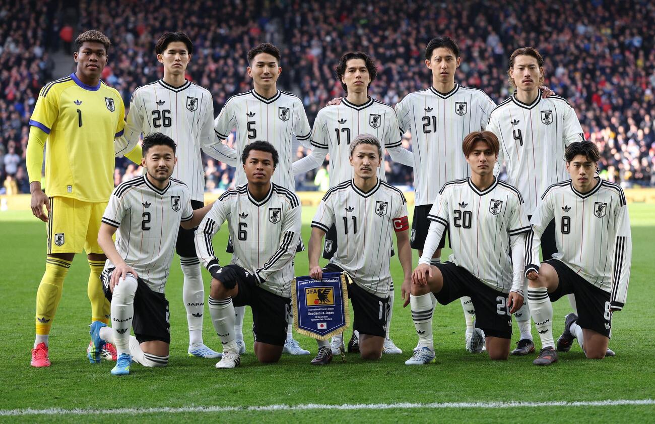 日本代表】新アウェーユニお披露目「ドイツ代表感えぐい」「バイト