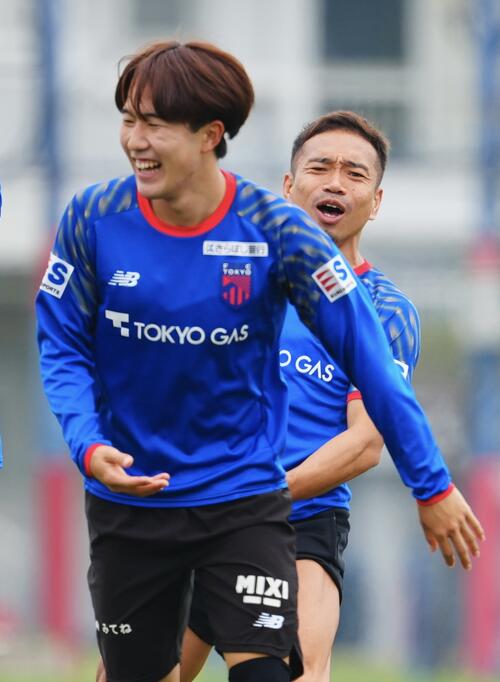 日本代表】39歳長友佑都、最年長日本代表選出「魂見せた」メンバー発表