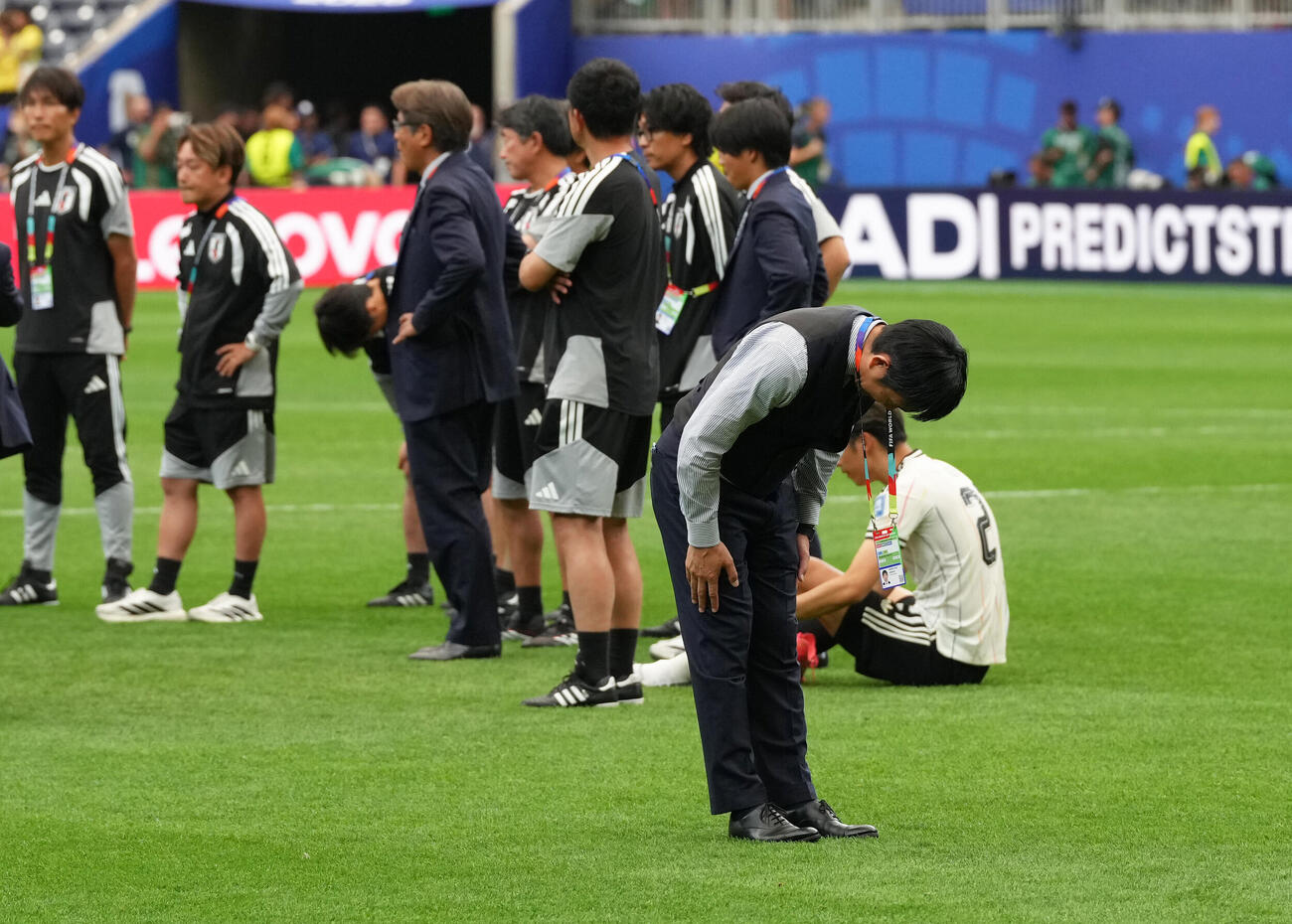 日本対ブラジル　試合後、サポーターにお辞儀する森保一監督（現地2026年6月29日撮影）