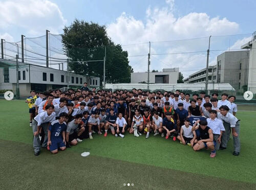 塩貝健人の母校訪問に「サッカー選手としても人としても大成するような