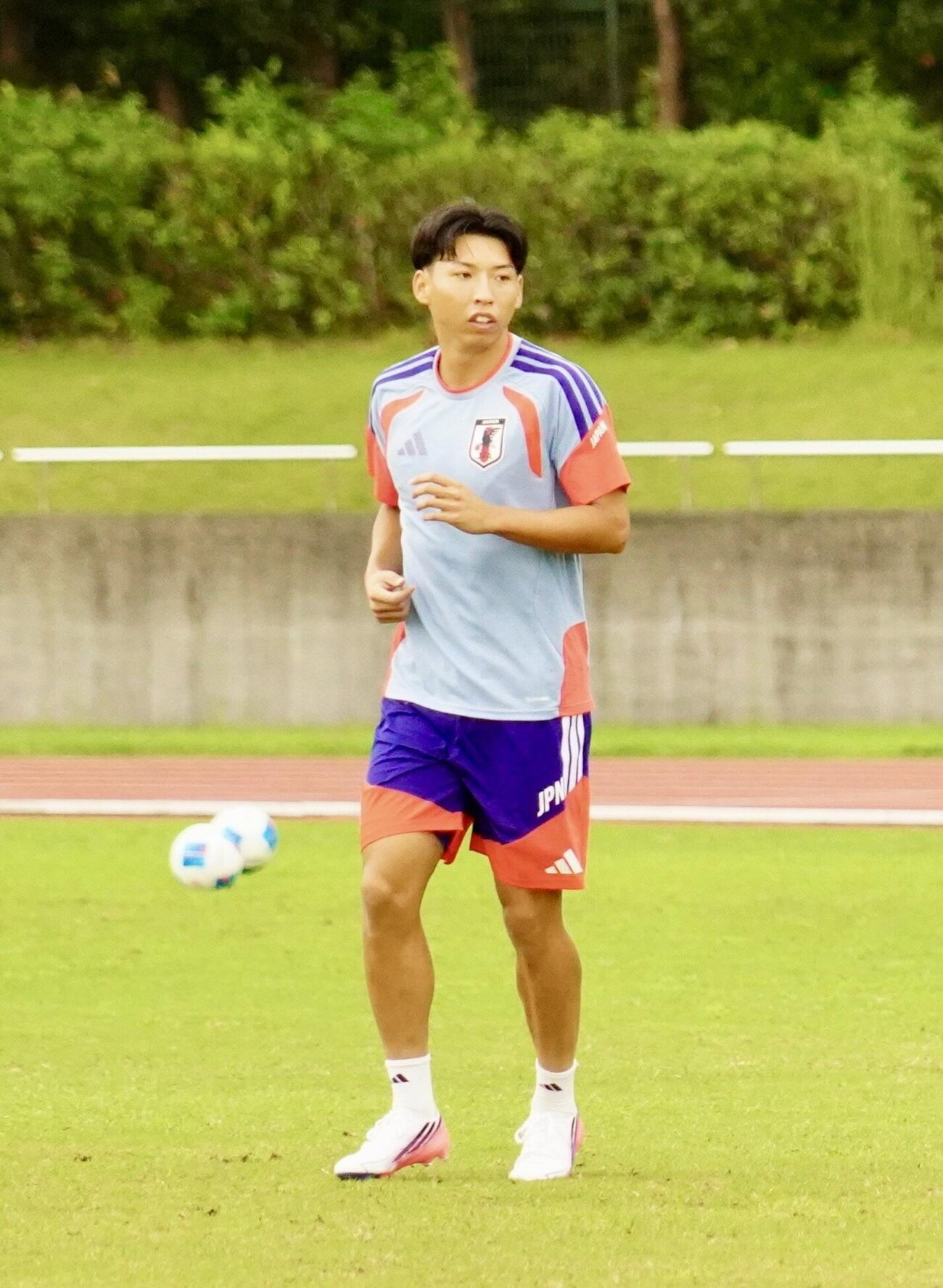 愛知・名古屋アジア大会1次リーグ初戦香港戦に向けて調整するU－21日本代表FW古谷柊介