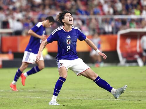日本対タイ 前半、シュートが枠を捉えず悔しがる道脇豊(撮影・宮地輝)