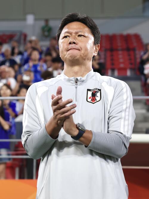 日本対タイ タイ戦に臨む大岩剛監督(撮影・宮地輝)