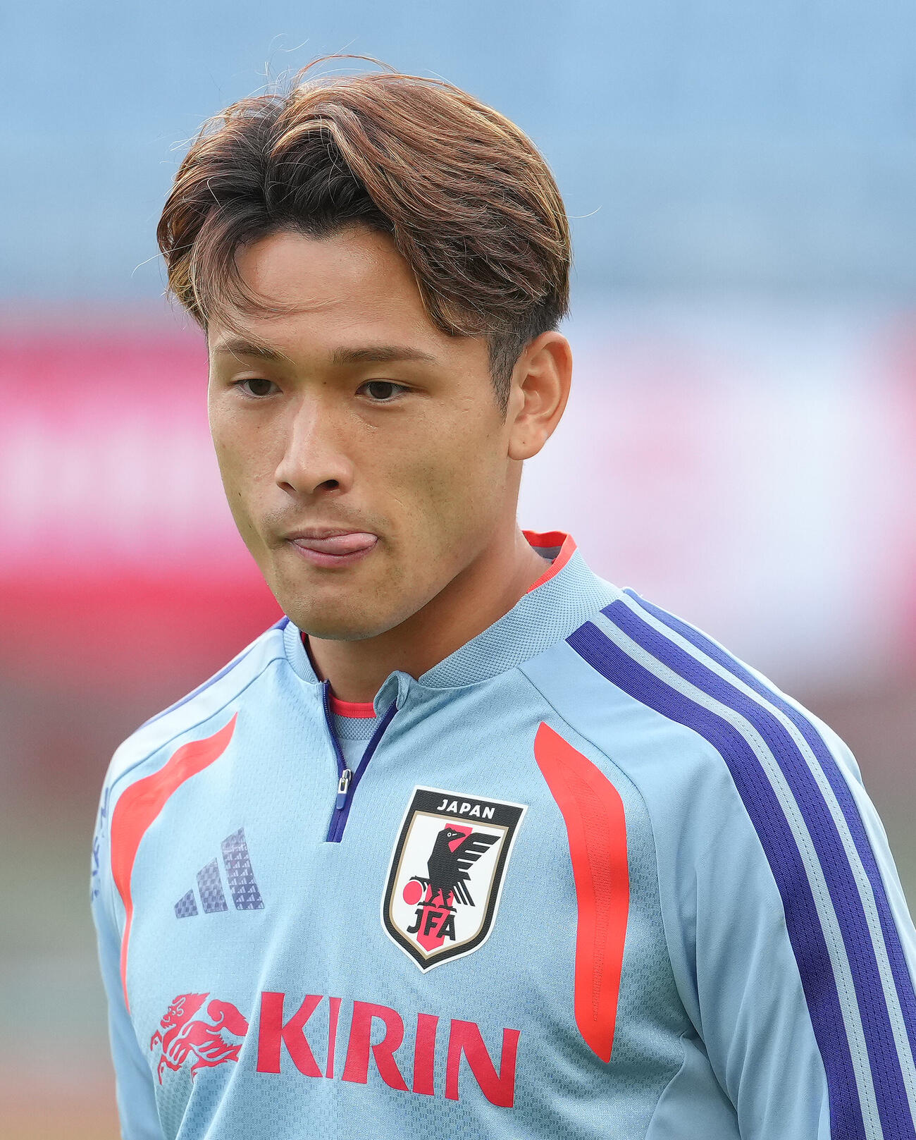 練習に臨む松木玖生（撮影・足立雅史）